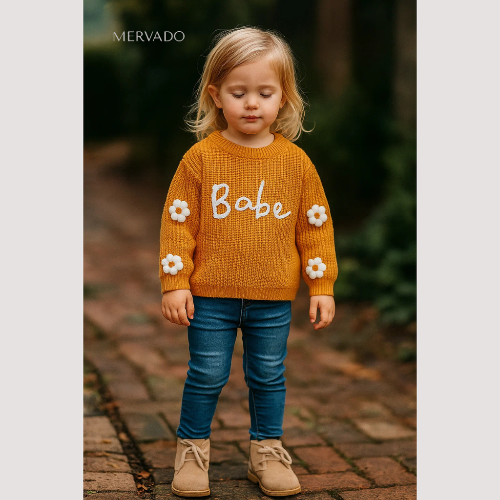 Zachte handgemaakte gehaakte babyjas - schattige warme trui voor meisjes