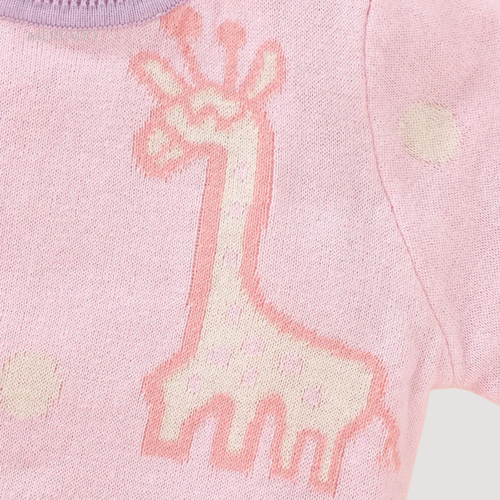 Zachte gebreide giraffentrui - warme en speelse babytrui